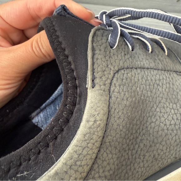 Johnston & Murphy XC4 Casual Navy Waterproof Oxfords with Tan Size 10.5M N - Picture 14 of 17